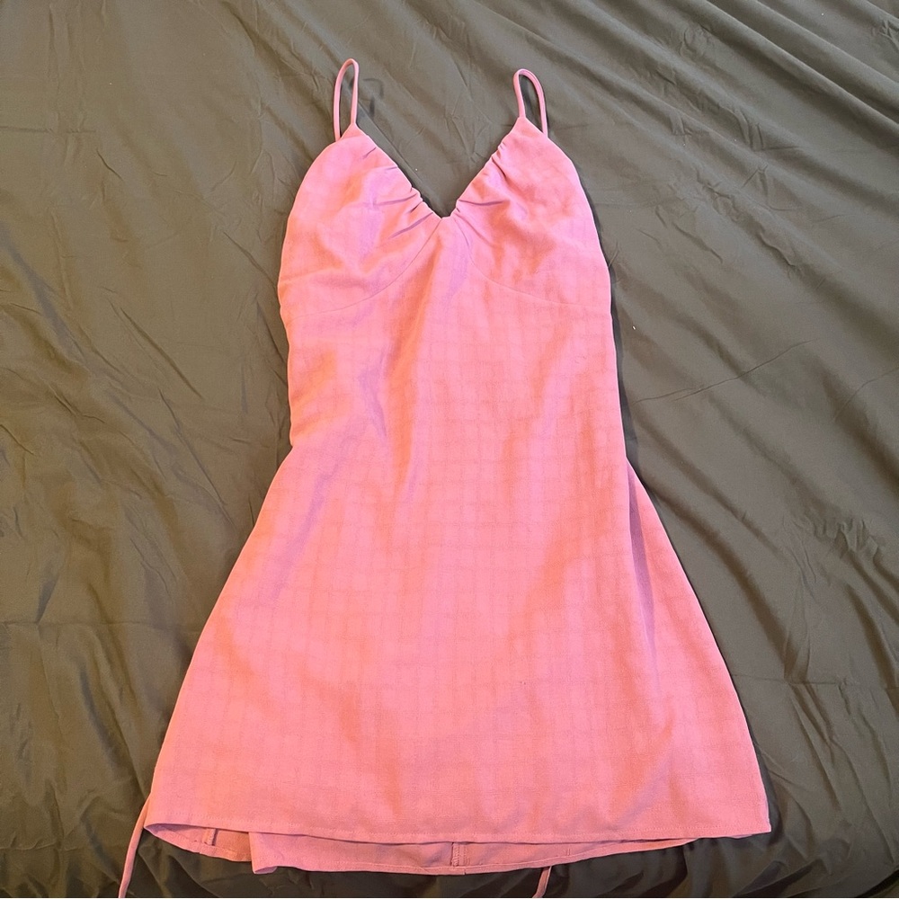 La Hearts Pink Chemise with Spaghetti Straps and V-Neckline
